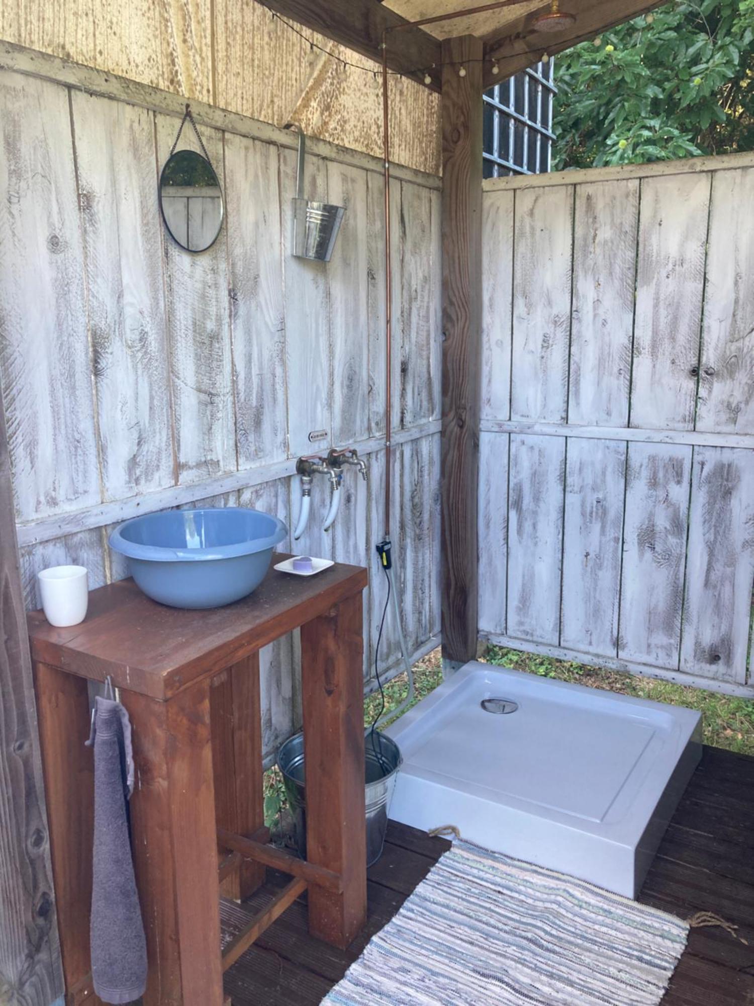 Au Pre Fleuri Eco Glamping Le Lindois Exterior foto